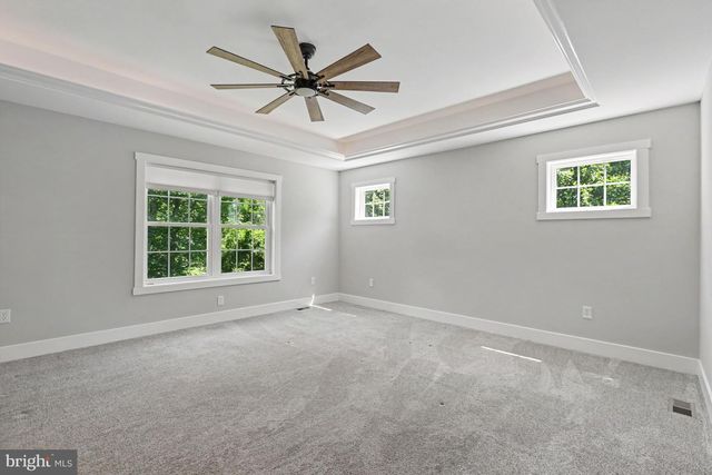 826 SANDBANK RD, Mount Holly Springs, PA 17065