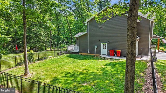 826 SANDBANK RD, Mount Holly Springs, PA 17065