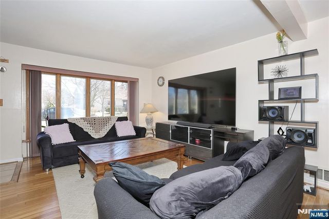 383 Congress Street, New Milford, NJ 07646