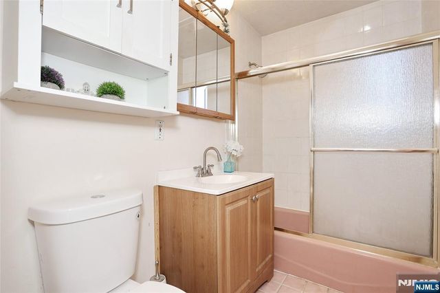 383 Congress Street, New Milford, NJ 07646