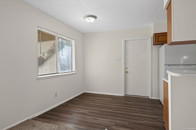 1409 OAK ST, Schertz, TX 78154