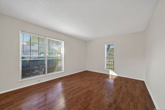1409 OAK ST, Schertz, TX 78154
