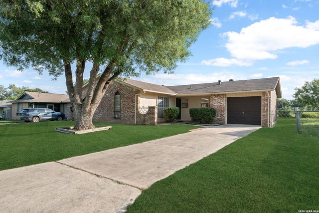 1409 OAK ST, Schertz, TX 78154