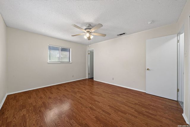 1409 OAK ST, Schertz, TX 78154