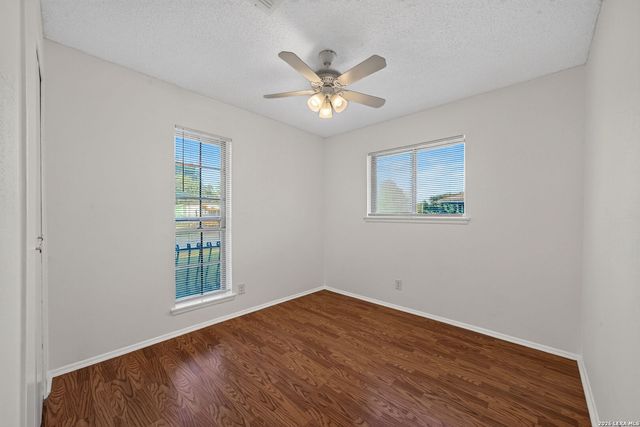 1409 OAK ST, Schertz, TX 78154