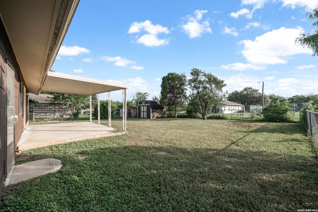 1409 OAK ST, Schertz, TX 78154