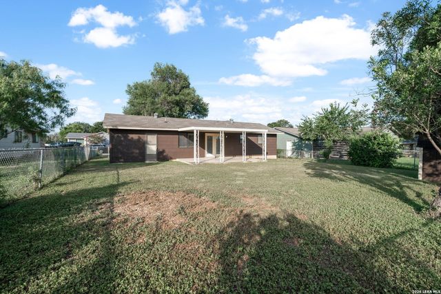 1409 OAK ST, Schertz, TX 78154