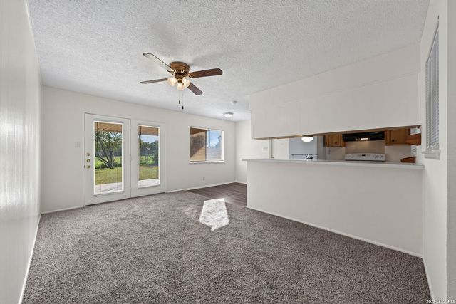 1409 OAK ST, Schertz, TX 78154