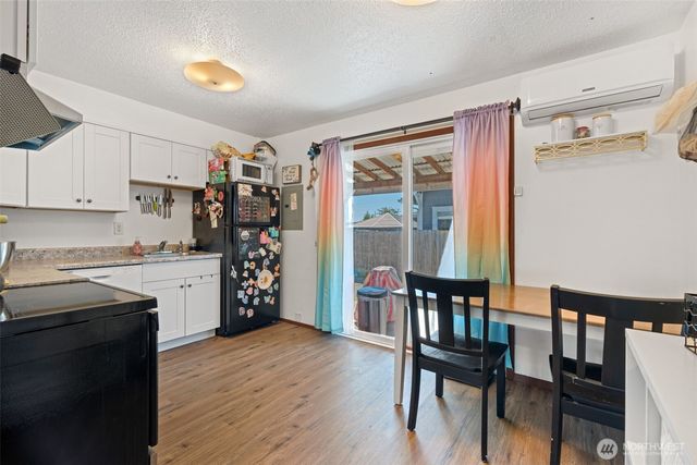 1149 SW Cascade Avenue, Chehalis, WA 98532