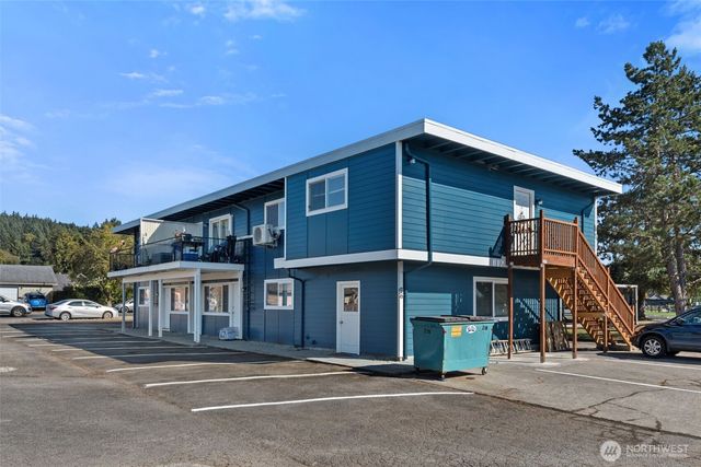 1149 SW Cascade Avenue, Chehalis, WA 98532