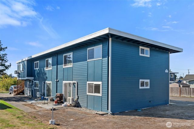 1149 SW Cascade Avenue, Chehalis, WA 98532