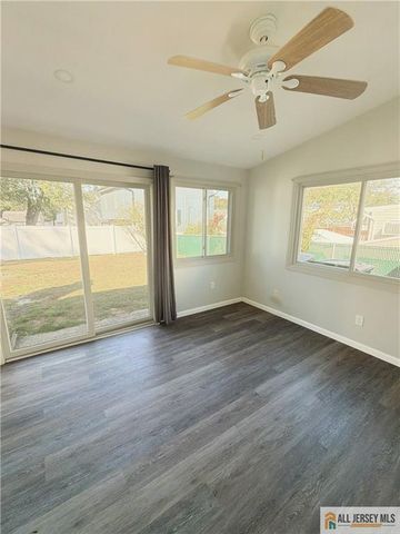 95 Liberty Place, Hazlet, NJ 07734