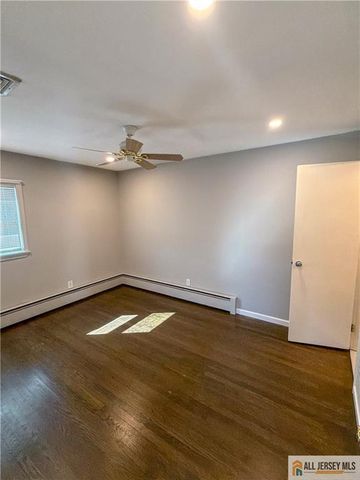 95 Liberty Place, Hazlet, NJ 07734