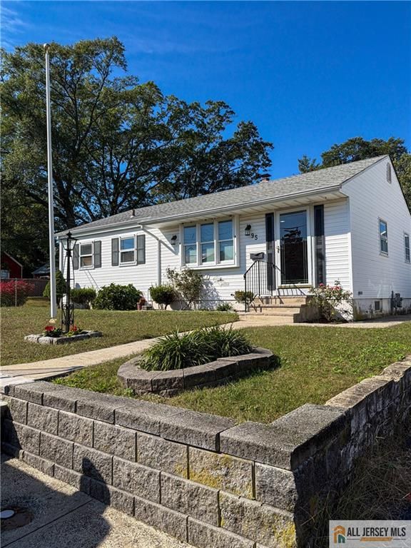 95 Liberty Place, Hazlet, NJ 07734