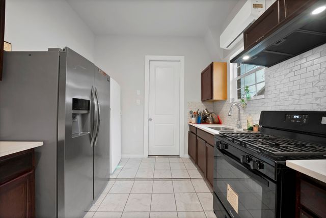 1927 Holly Oak Way, Fate, TX 75087