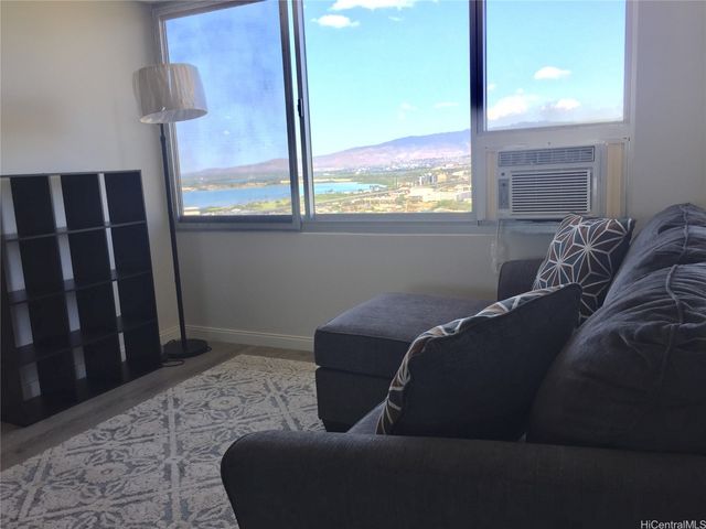 98-288 Kaonohi Street 2001, Aiea, HI 96701
