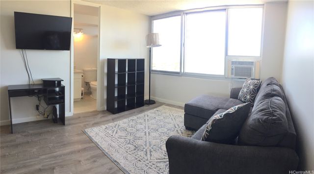 98-288 Kaonohi Street 2001, Aiea, HI 96701