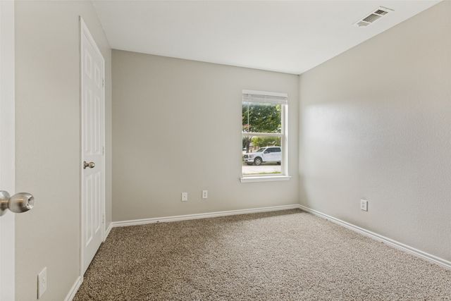 417 Brookhollow Lane, Saginaw, TX 76131