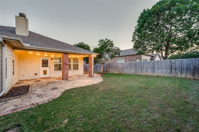 2017 Creekdale Drive, Denton, TX 76210