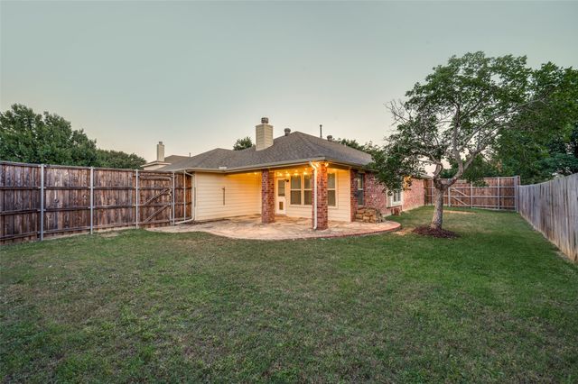 2017 Creekdale Drive, Denton, TX 76210