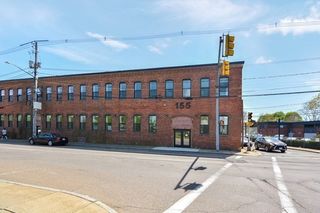 155 Crescent St 9, Brockton, MA 02302