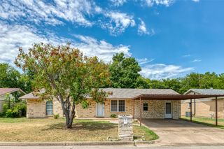 6020 Barry Drive, Watauga, TX 76148
