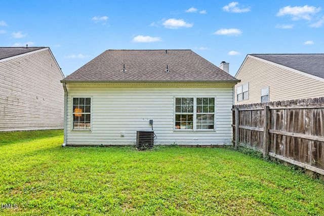 1628 Beacon Village Drive, Raleigh, NC 27604
