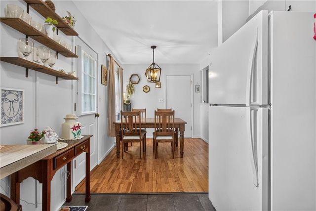307 E College Street, Odessa, MO 64076