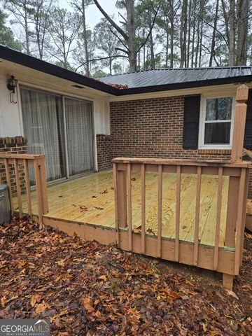 735 Seabreeze Lake Road, Buchanan, GA 30113