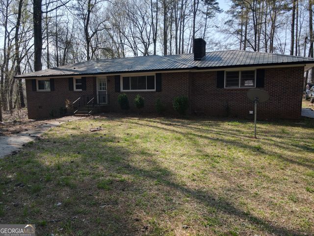 735 Seabreeze Lake Road, Buchanan, GA 30113