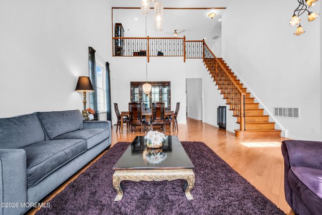 19 Goddard Drive, East Windsor, NJ 08512
