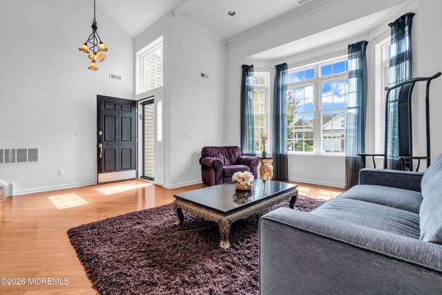 19 Goddard Drive, East Windsor, NJ 08512