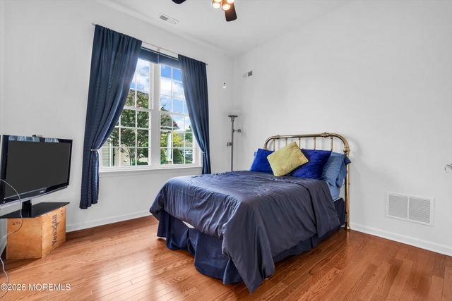 19 Goddard Drive, East Windsor, NJ 08512