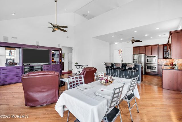 19 Goddard Drive, East Windsor, NJ 08512
