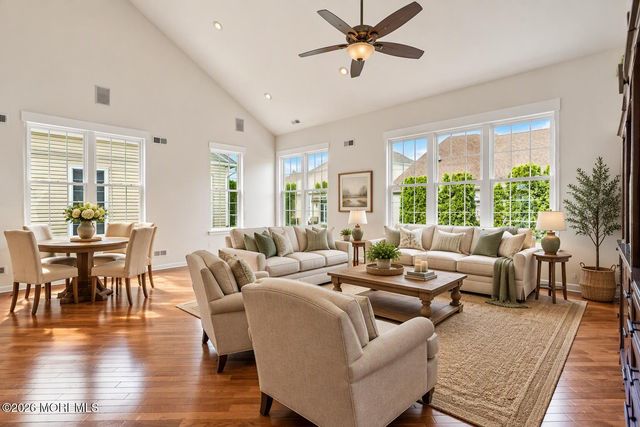 19 Goddard Drive, East Windsor, NJ 08512