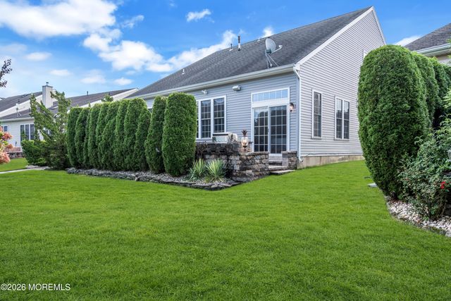 19 Goddard Drive, East Windsor, NJ 08512