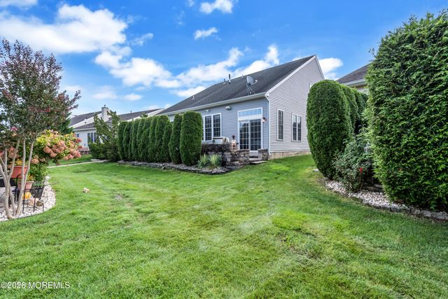19 Goddard Drive, East Windsor, NJ 08512