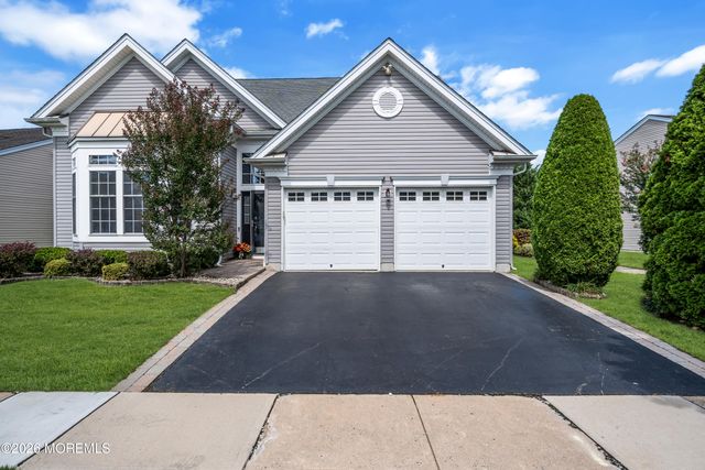 19 Goddard Drive, East Windsor, NJ 08512
