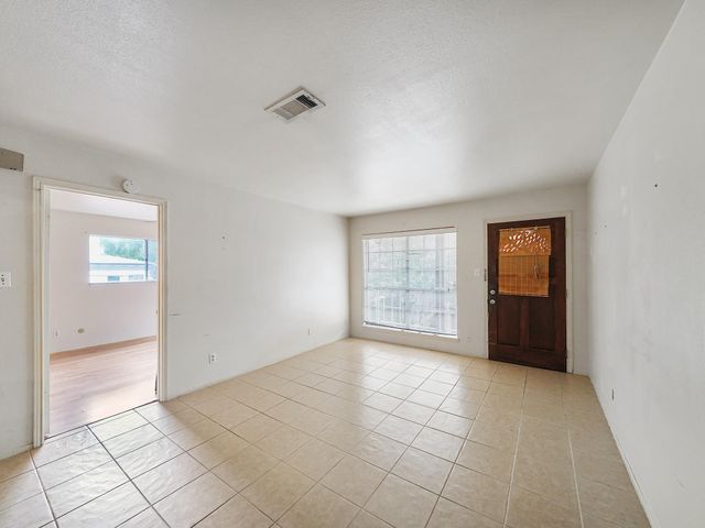815 Wax Myrtle Lane A, Houston, TX 77079