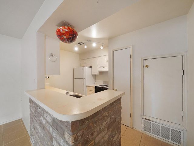 815 Wax Myrtle Lane A, Houston, TX 77079
