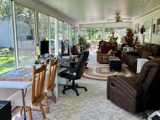 10901 N 555 E, Demotte, IN 46310