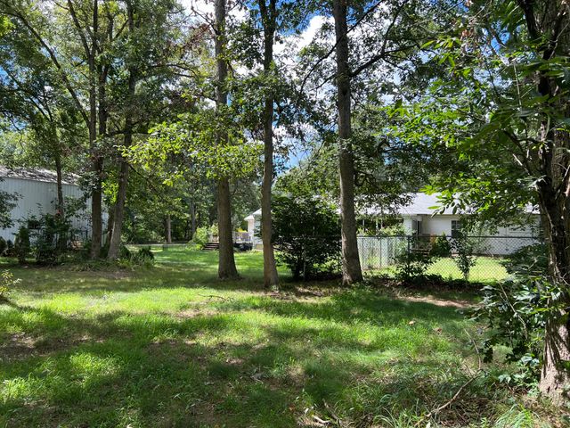 10901 N 555 E, Demotte, IN 46310