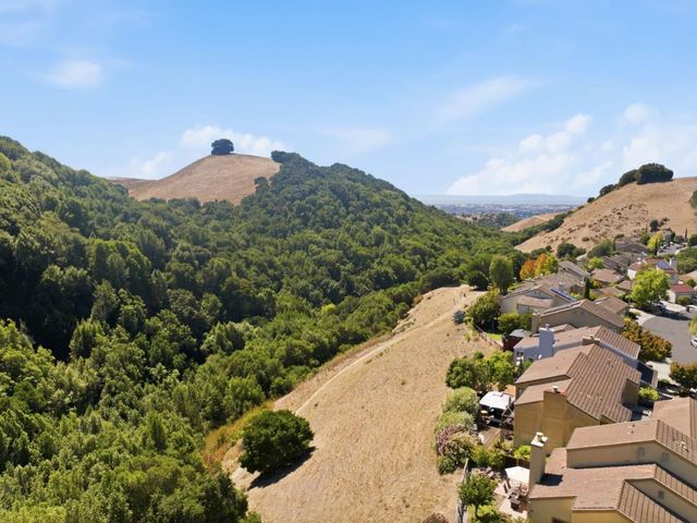 28169 Riggs Court, Hayward, CA 94542