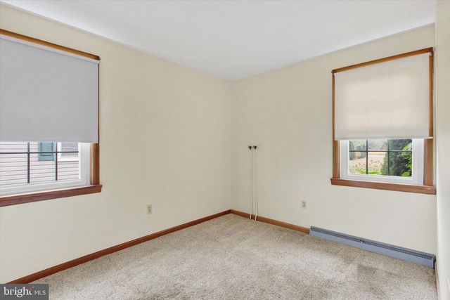 1442 HONDA RD, Hanover, PA 17331