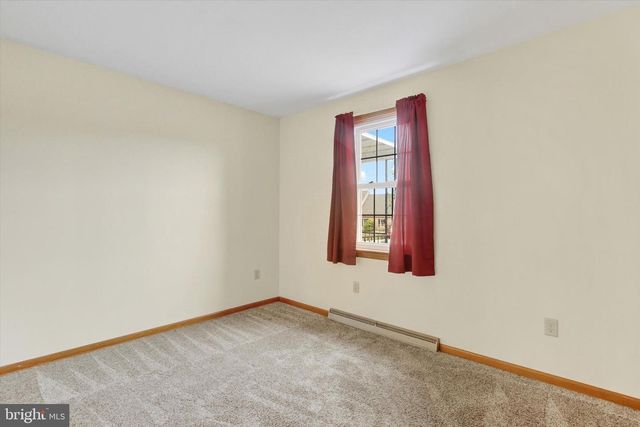1442 HONDA RD, Hanover, PA 17331