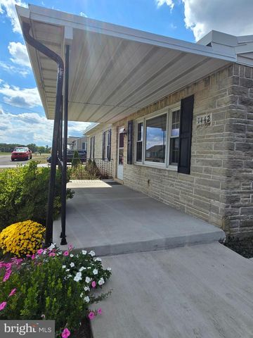 1442 HONDA RD, Hanover, PA 17331