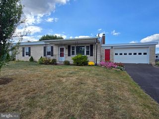 1442 HONDA RD, Hanover, PA 17331