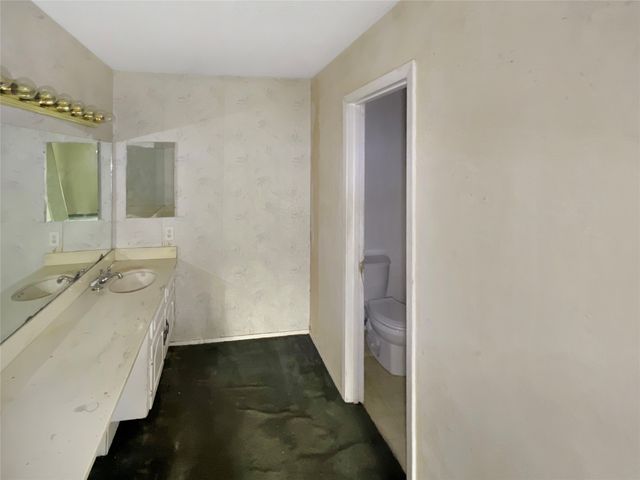 1801 Plantation Road, Garland, TX 75044