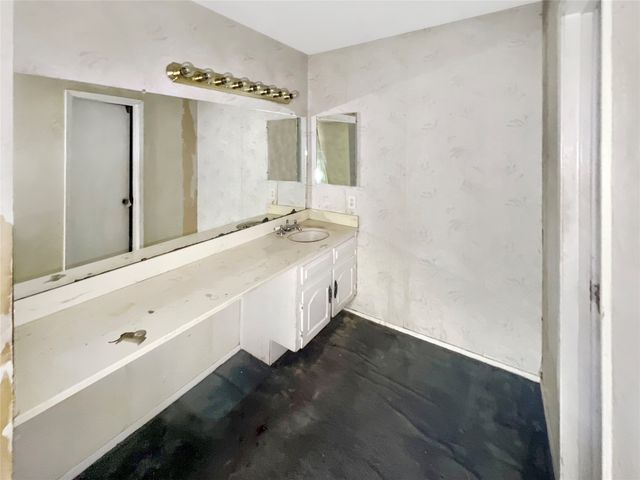 1801 Plantation Road, Garland, TX 75044