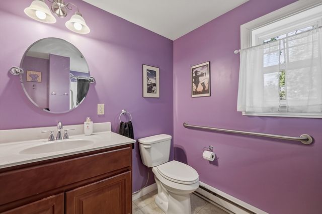197 Bridge Road, Northampton, MA 01062